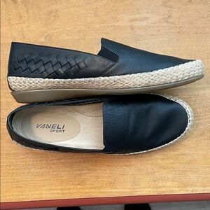 Vaneli Sport Black Leather Slip- On Loafers Women’s 11-1/2 Espadrille Bottom